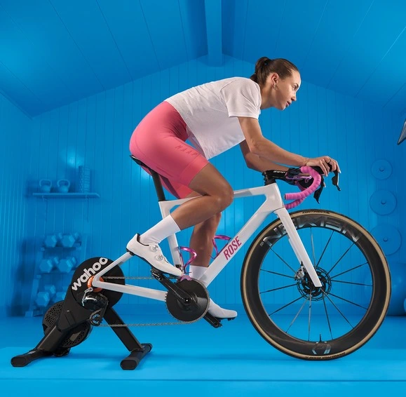 Wahoo KICKR smart trainer on Zwift